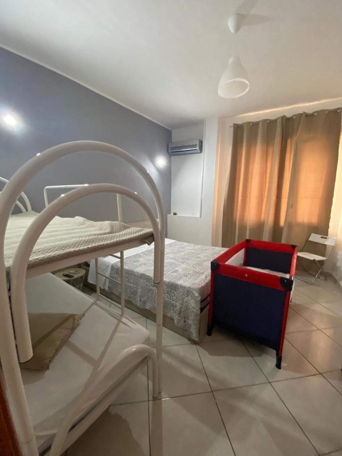 Bedroompompei With Free Parking Экстерьер фото