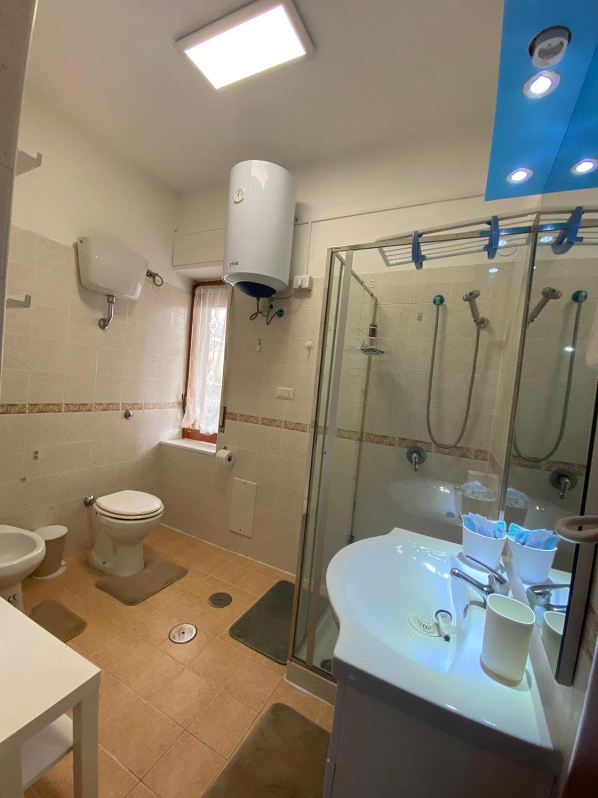 Bedroompompei With Free Parking Экстерьер фото